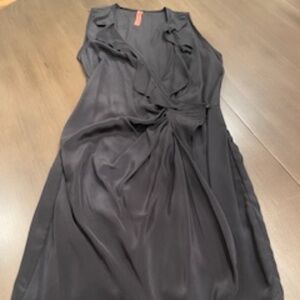 Eight sixty - Black Silk Dress - Size Medium